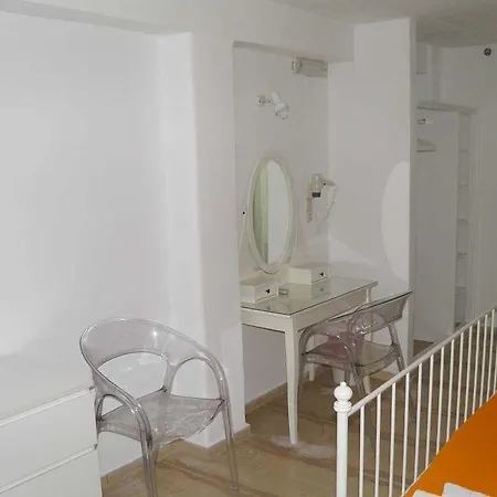 Anastasios Sevasti Hotel 3*